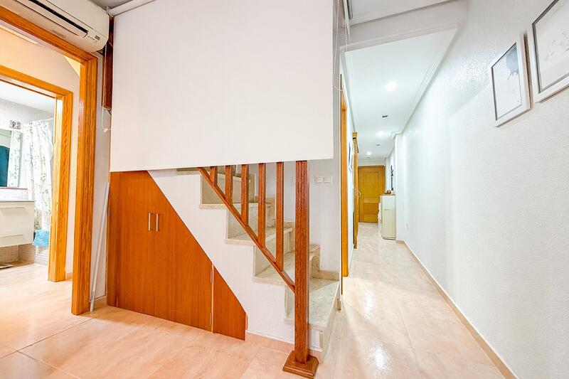 3 bedroom Townhouse for sale