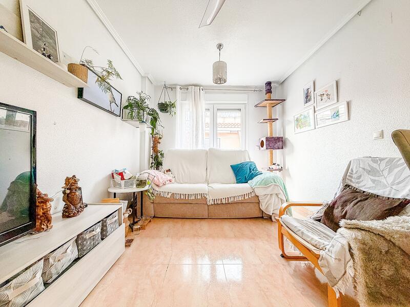 3 bedroom Townhouse for sale