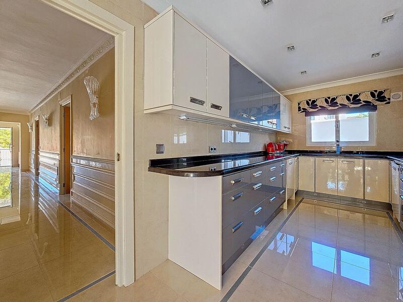 5 chambre Villa à vendre