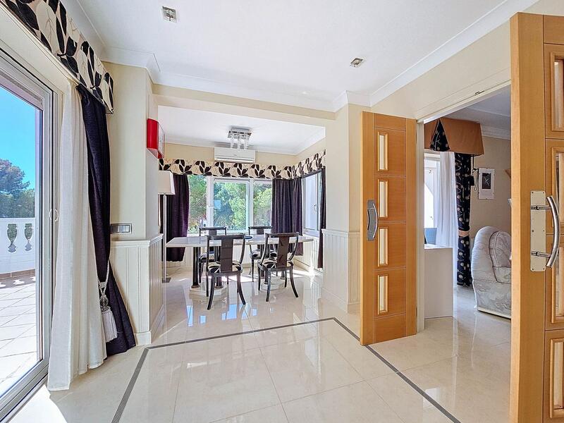 5 chambre Villa à vendre