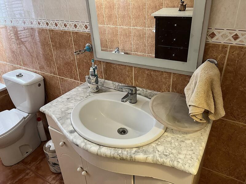 3 bedroom Townhouse for sale