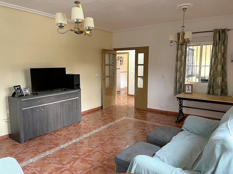 3 bedroom Townhouse for sale