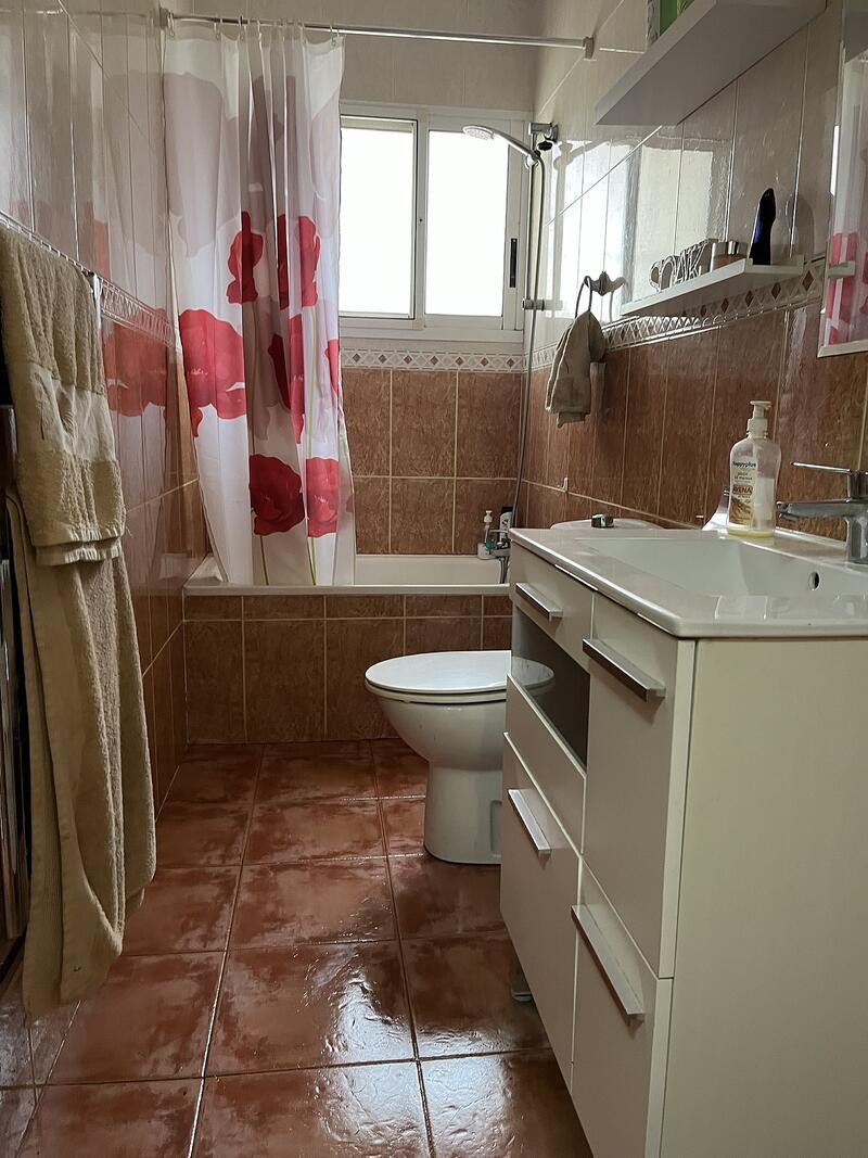 3 bedroom Townhouse for sale