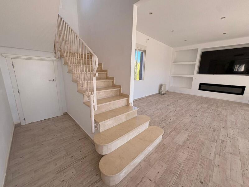 6 Cuarto Villa en venta