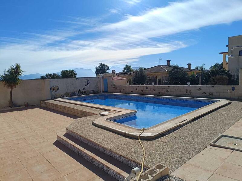 5 bedroom Villa for sale