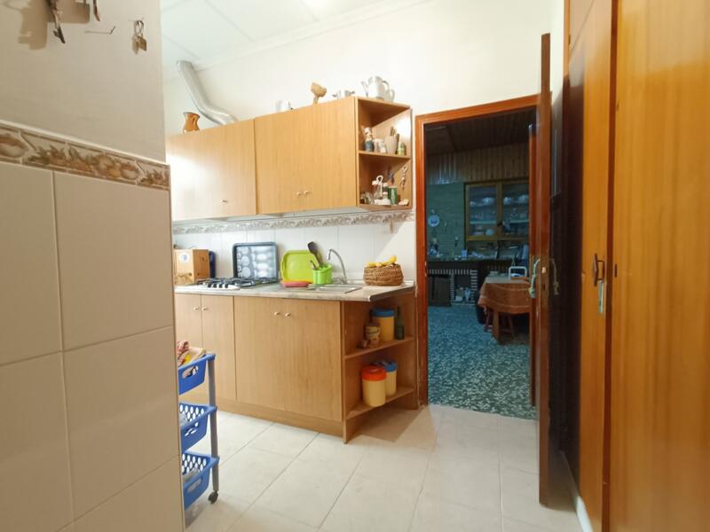 2 bedroom Townhouse for sale