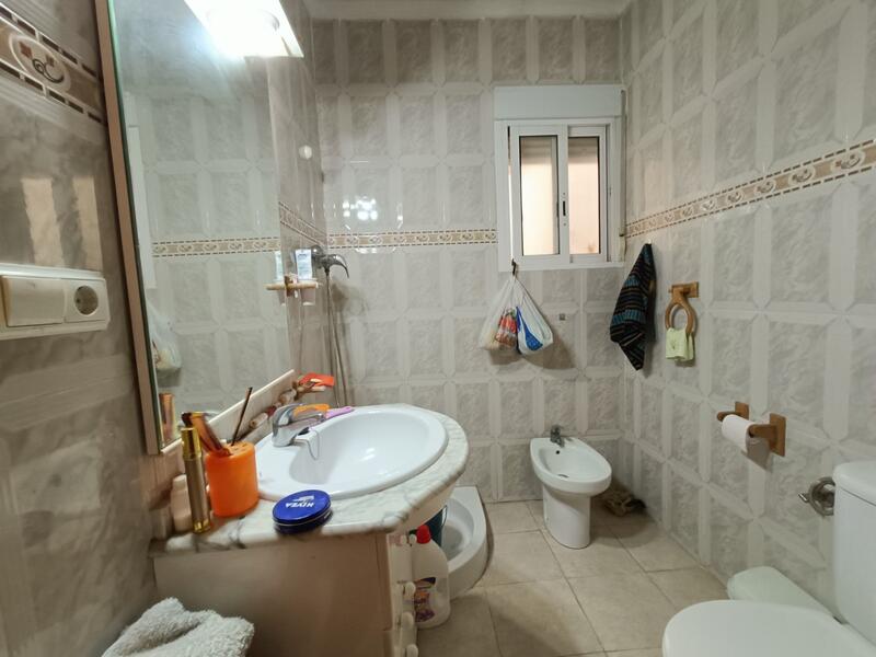 2 bedroom Townhouse for sale