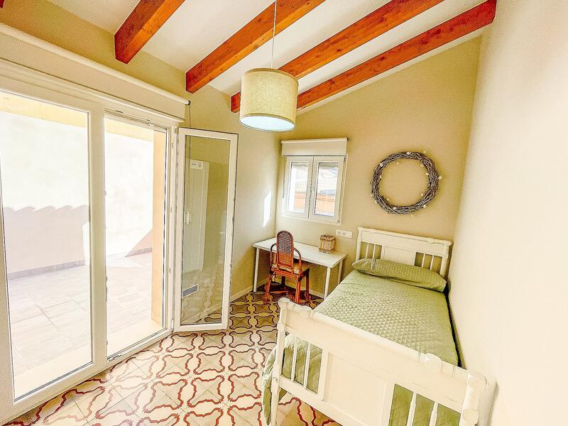 3 bedroom Townhouse for sale