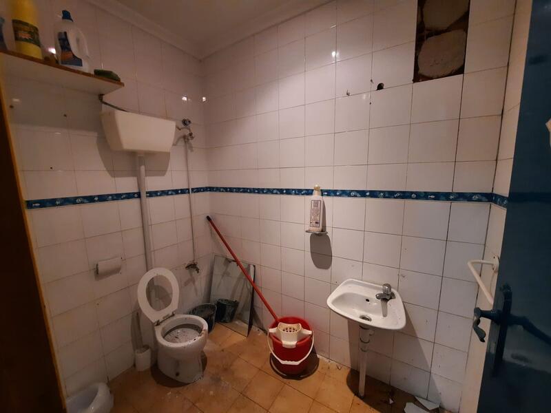 Forretningseiendom til salgs Forretningseiendom til salgs