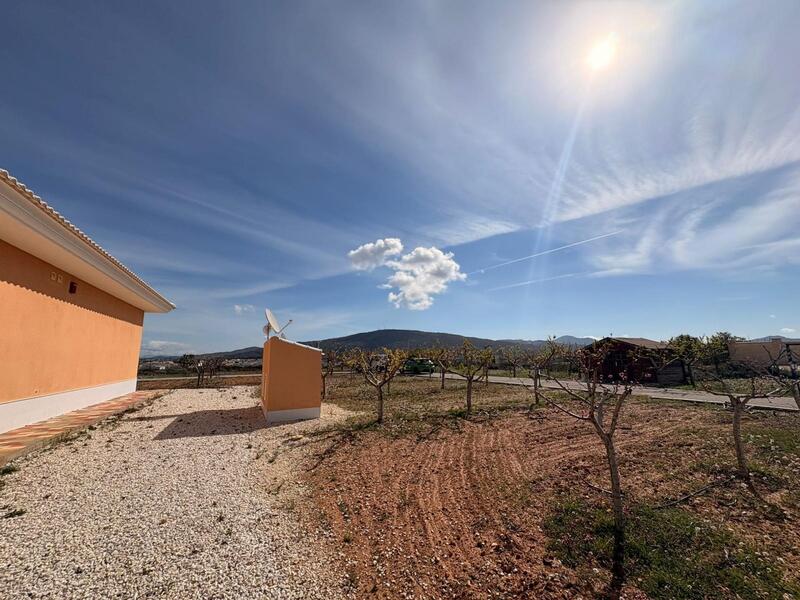 4 Cuarto Villa en venta