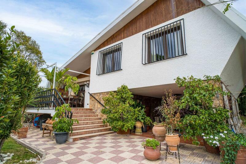 Villa zu verkaufen in Petrer, Alicante