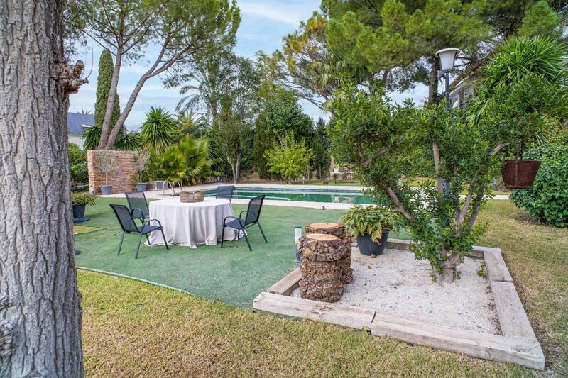 4 bedroom Villa for sale 4 bedroom Villa for sale