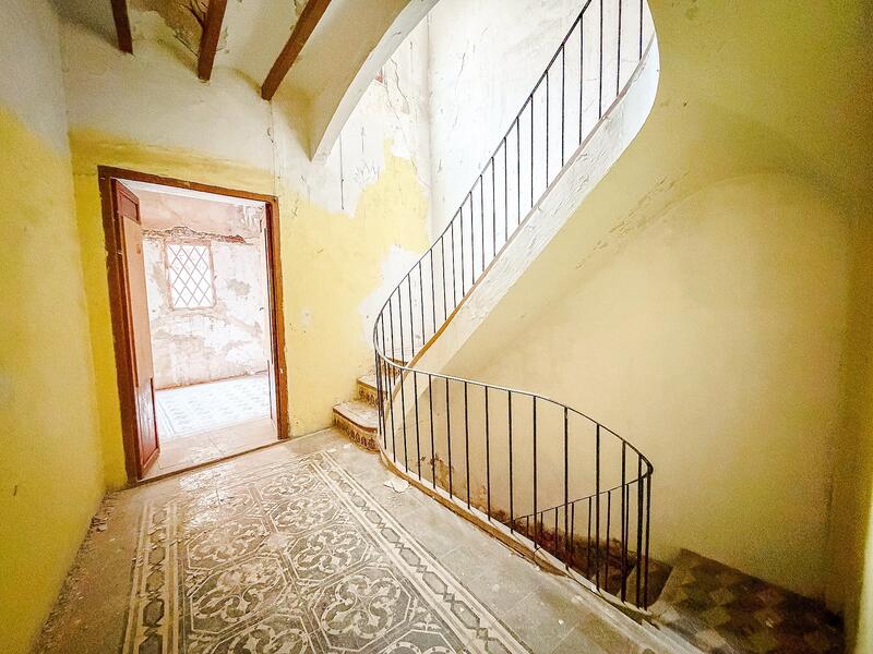 Gezinswoning Te koop in Yecla, Murcia