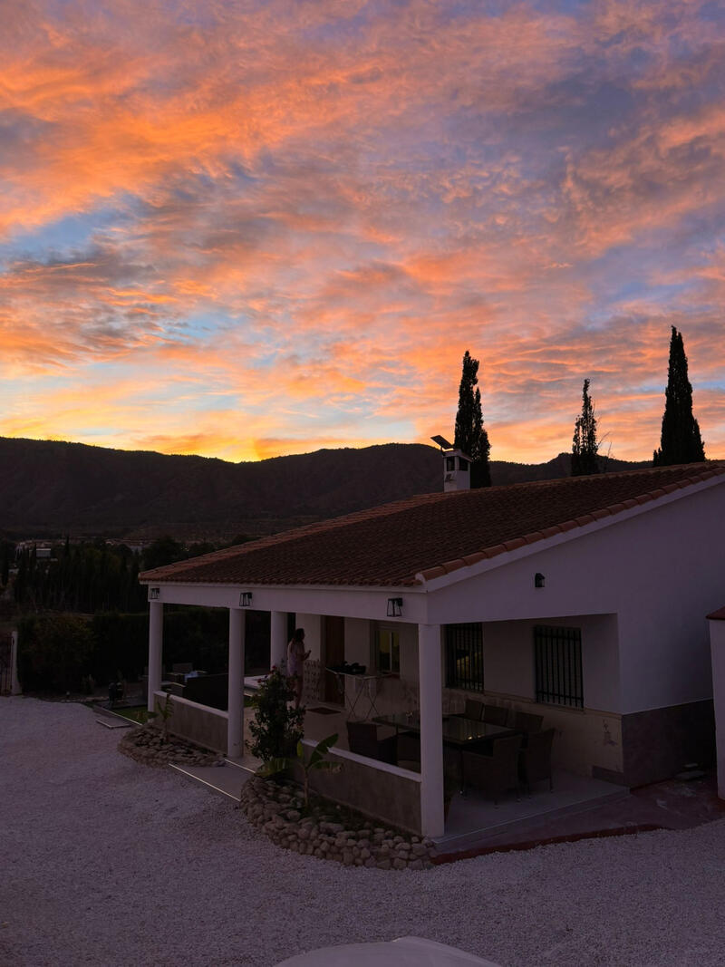 2 soveværelse Landsted til salg