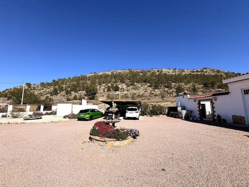 4 bedroom Villa for sale