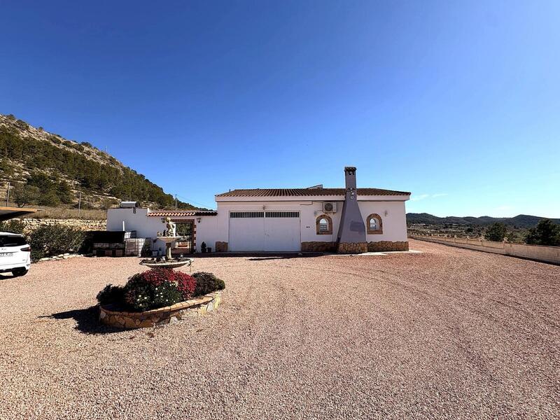 4 bedroom Villa for sale