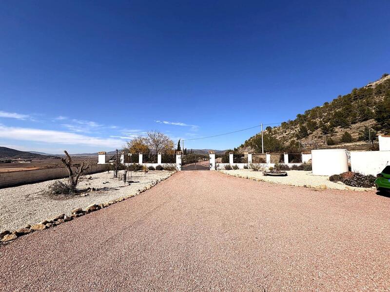 4 Cuarto Villa en venta