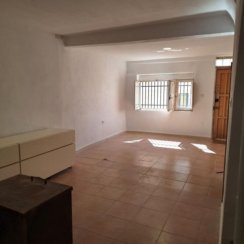 2 sovrum Radhus till salu