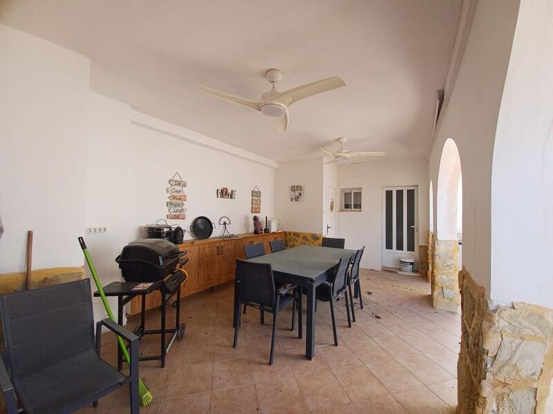 6 slaapkamer Landhuis Te koop