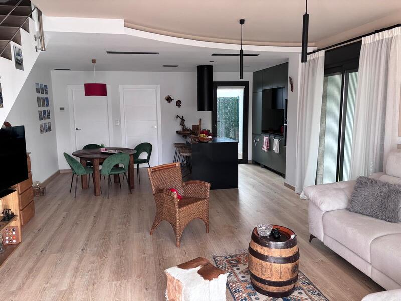 2 chambre Duplex à vendre