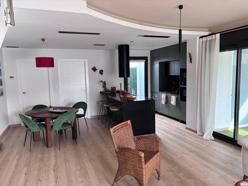 2 chambre Duplex à vendre