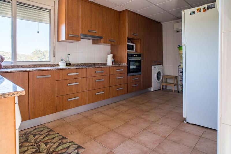 4 bedroom Country House for sale