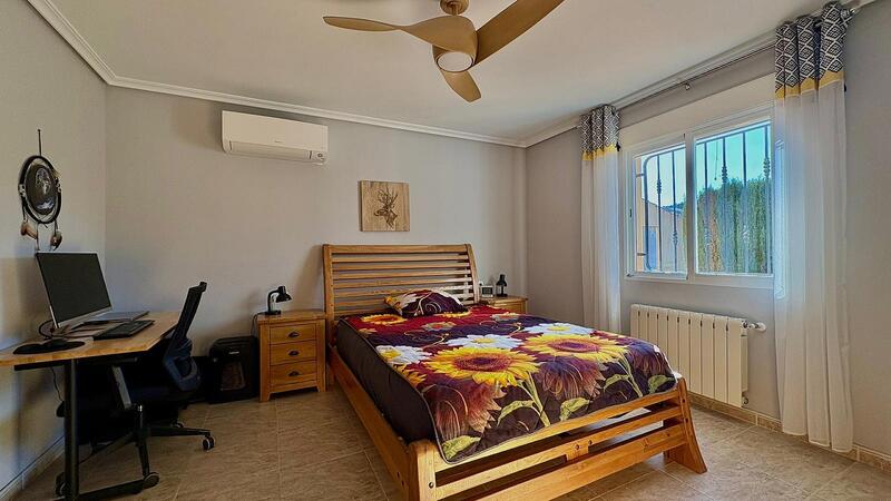 4 bedroom Villa for sale