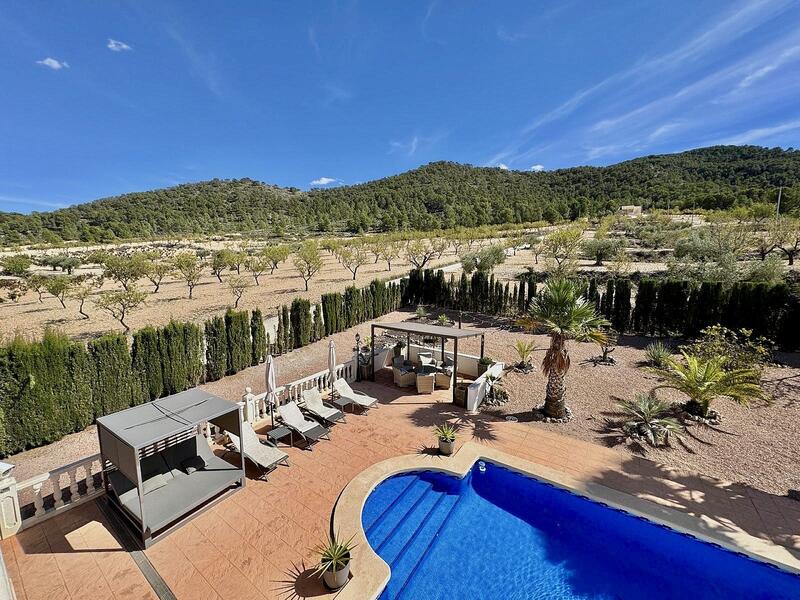 4 bedroom Villa for sale