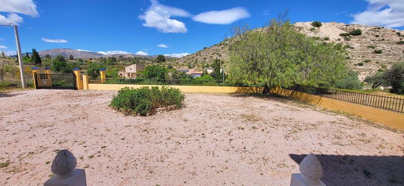 4 Cuarto Villa en venta