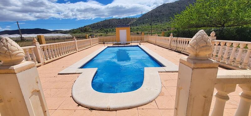 4 Cuarto Villa en venta