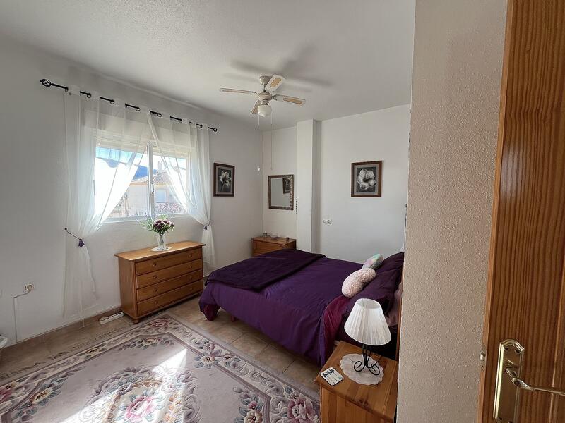 4 Cuarto Villa en venta