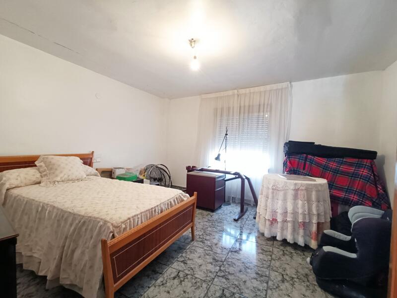 4 Cuarto Adosado en venta