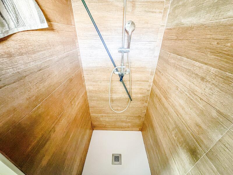 2 Cuarto Adosado en venta