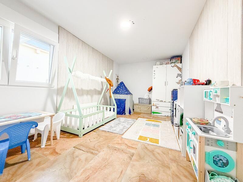 2 Cuarto Adosado en venta