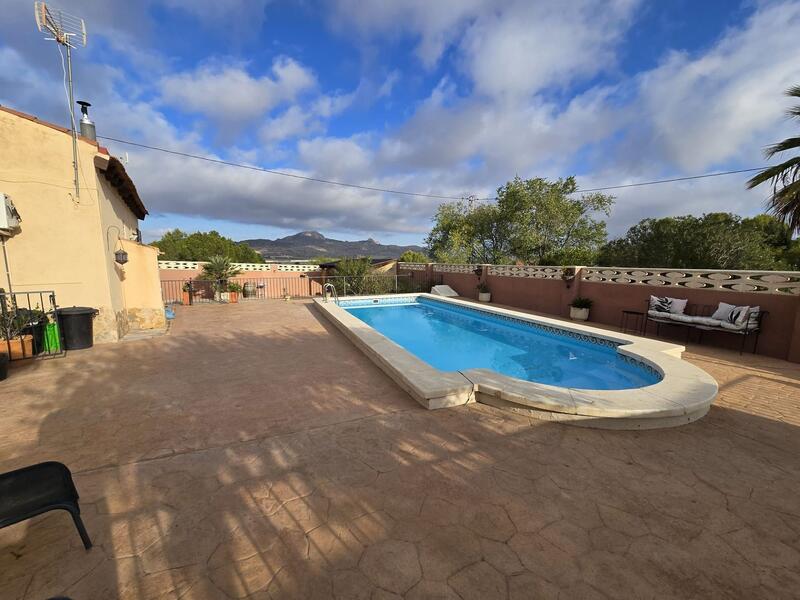 5 soveværelse Villa til salg