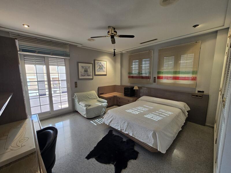 6 chambre Villa à vendre