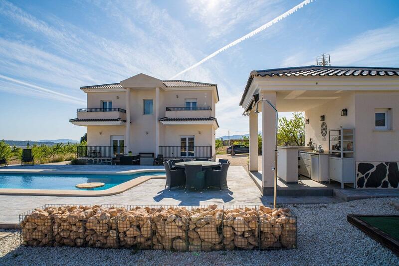 3 Cuarto Villa en venta