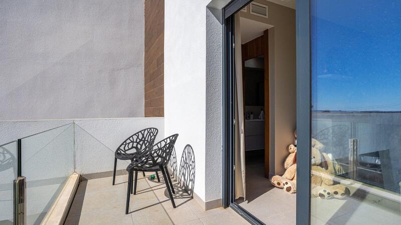 4 bedroom Villa for sale