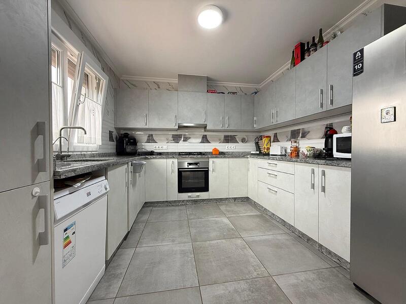 4 bedroom Villa for sale