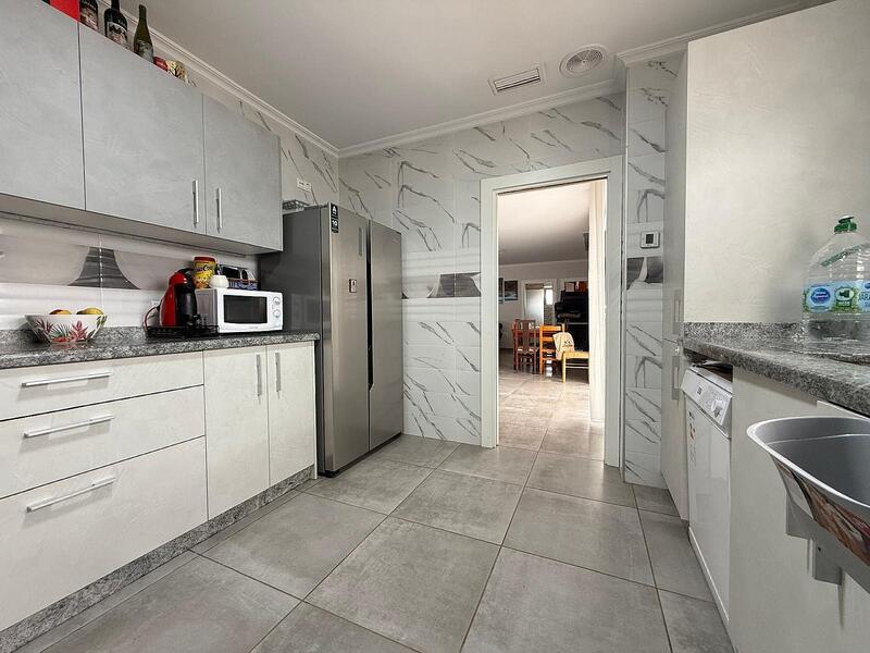 4 bedroom Villa for sale