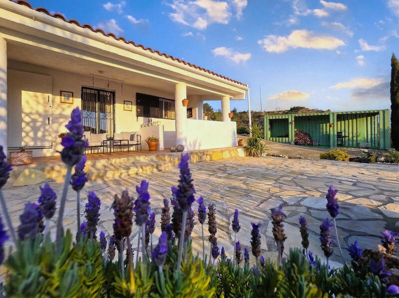 4 Cuarto Casa de Campo en venta