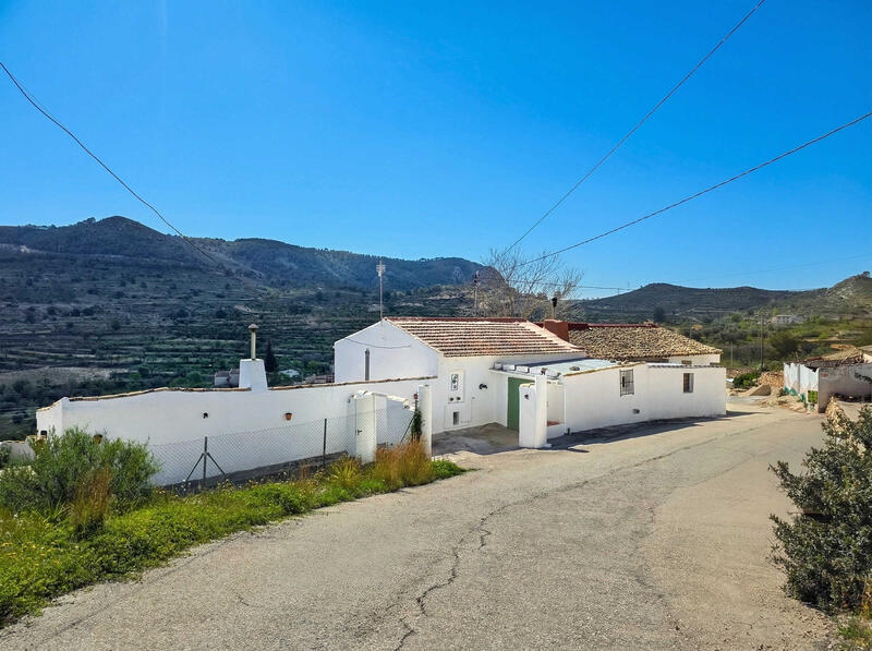 4 Cuarto Casa de Campo en venta