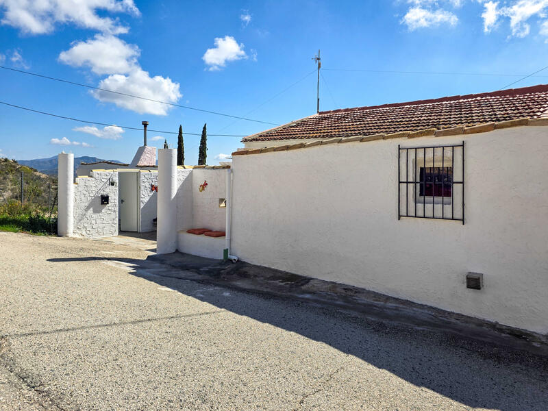 4 Cuarto Casa de Campo en venta