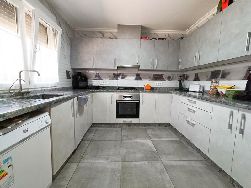 4 bedroom Villa for sale