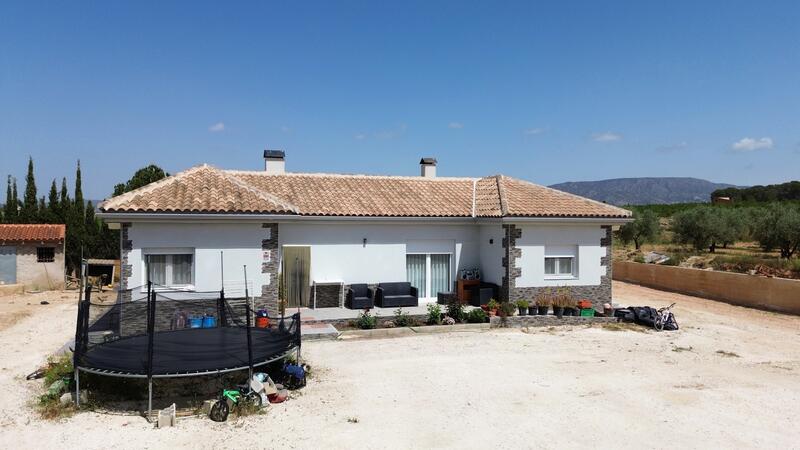 4 bedroom Villa for sale