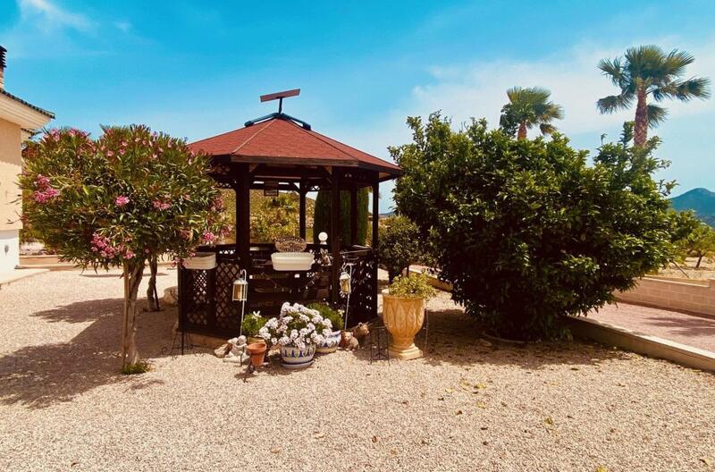 4 bedroom Villa for sale