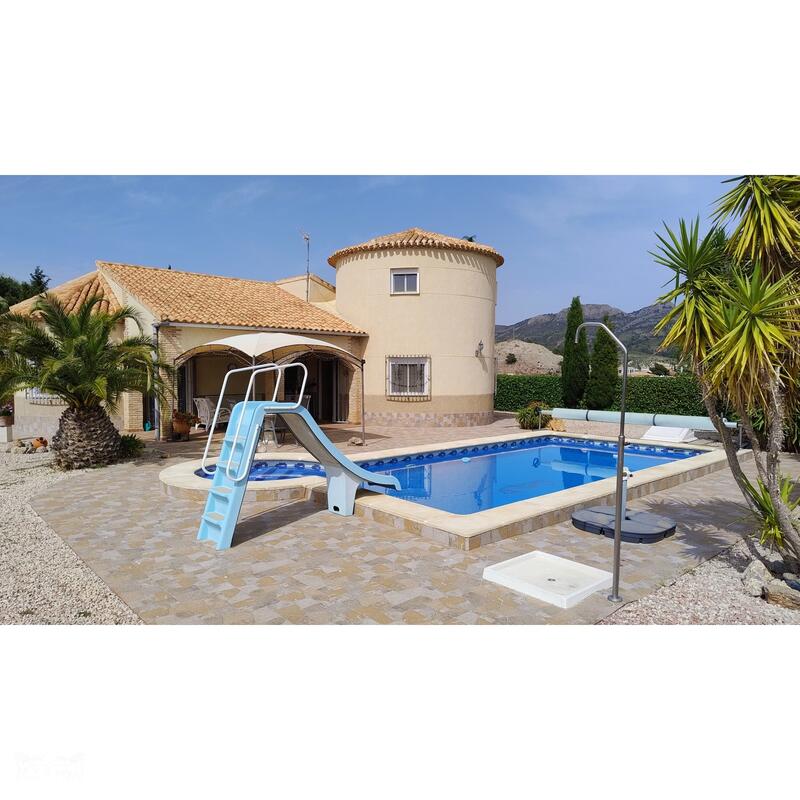 4 bedroom Villa for sale