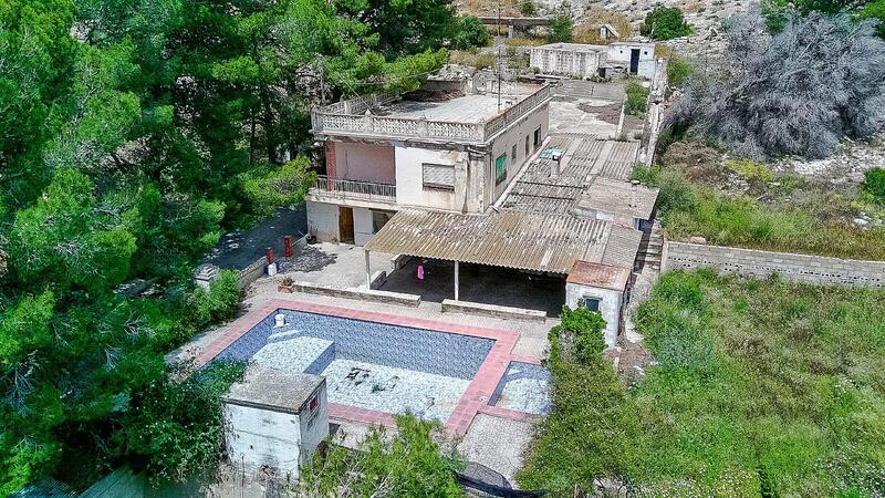 Villa Te koop in Hondon de las Nieves, Alicante