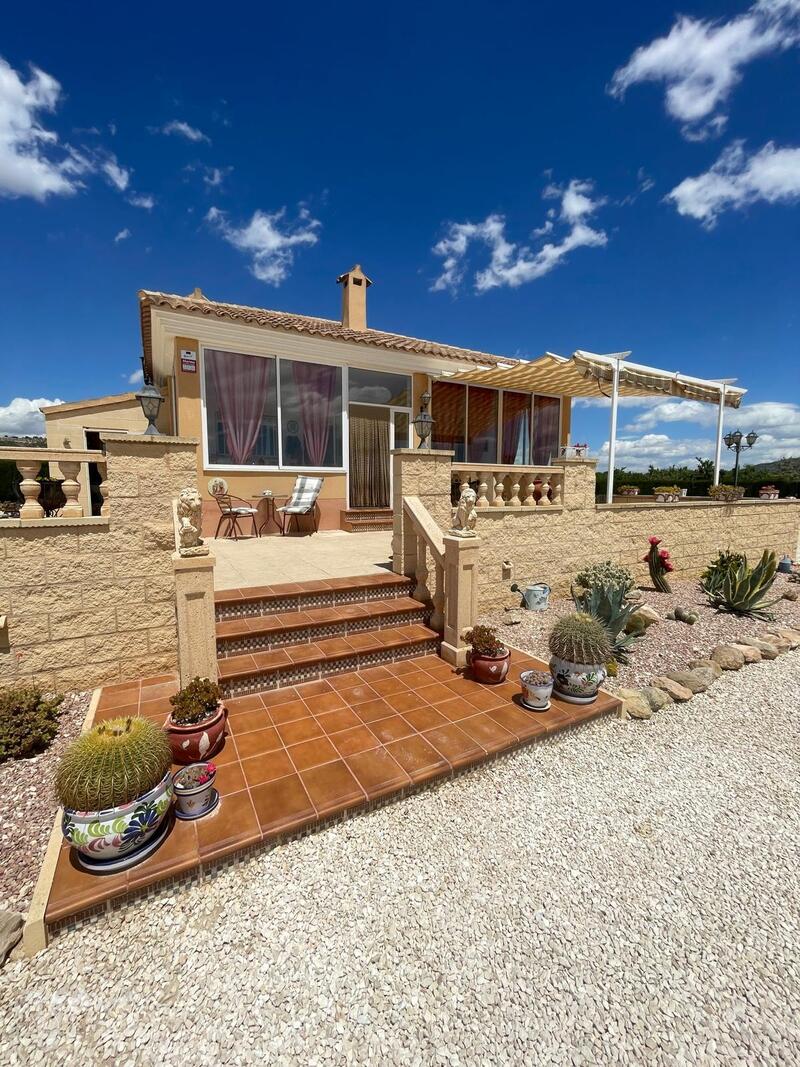 4 Cuarto Villa en venta