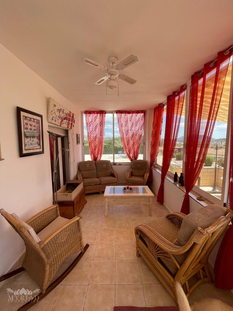 4 Cuarto Villa en venta